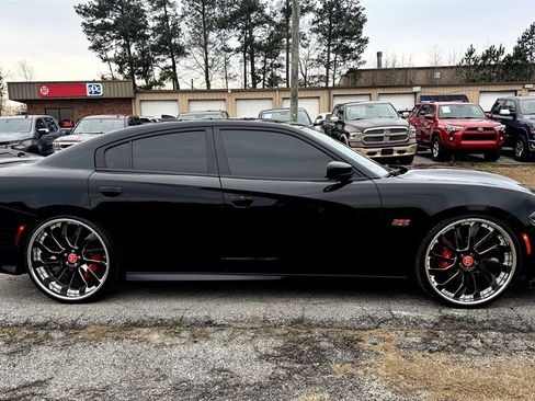 Used 2016 Dodge Charger R/T Scat Pack w/ Technology Group image 8