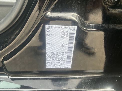 Used 2025 Nissan Altima 2.5 SV FWD image 27