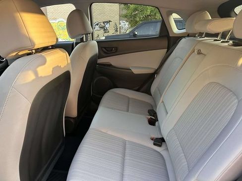 Used 2023 Hyundai Kona SEL w/ Cargo Package AWD/4WD image 17