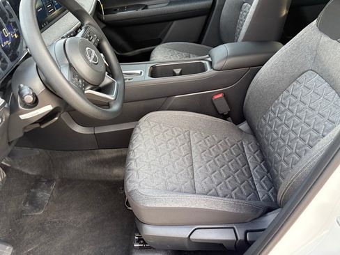 New 2026 Nissan Kicks SV w/ SV Premium Package image 17