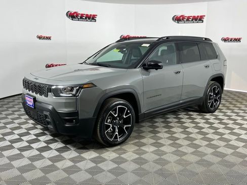 New 2026 Jeep Cherokee Overland image 5