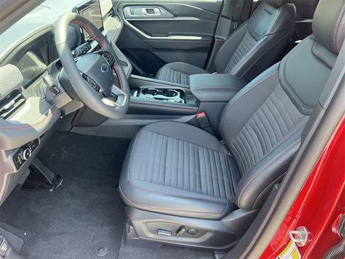 New 2025 Ford Explorer ST-Line w/ Premium Package image 20