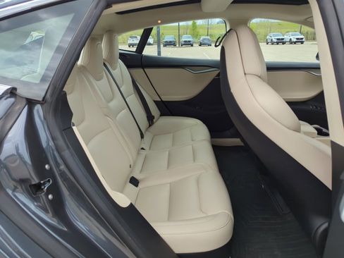 Used 2018 Tesla Model S 75D AWD/4WD image 21