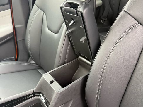 New 2026 Jeep Compass Limited image 20