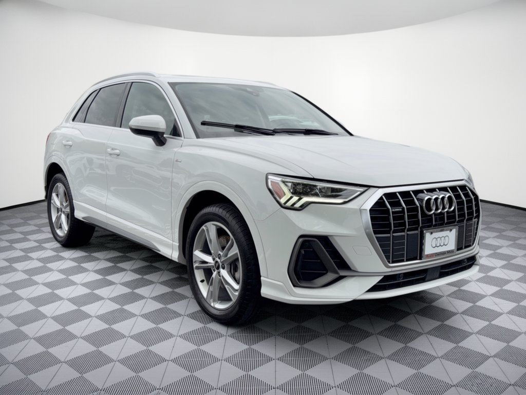 Used 2024 Audi Q3 2.0T Premium AWD/4WD image 7
