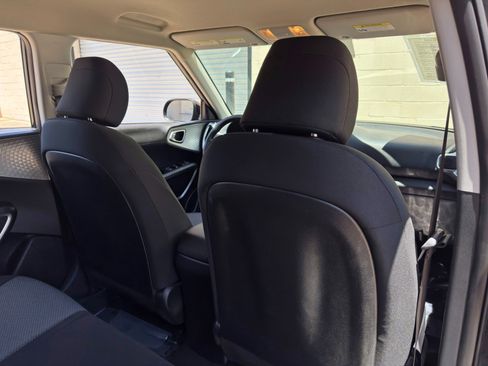 Used 2020 Kia Soul LX FWD image 28