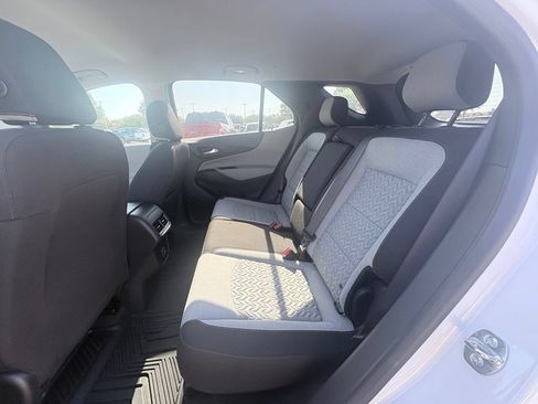 Used 2024 Chevrolet Equinox LT FWD image 7