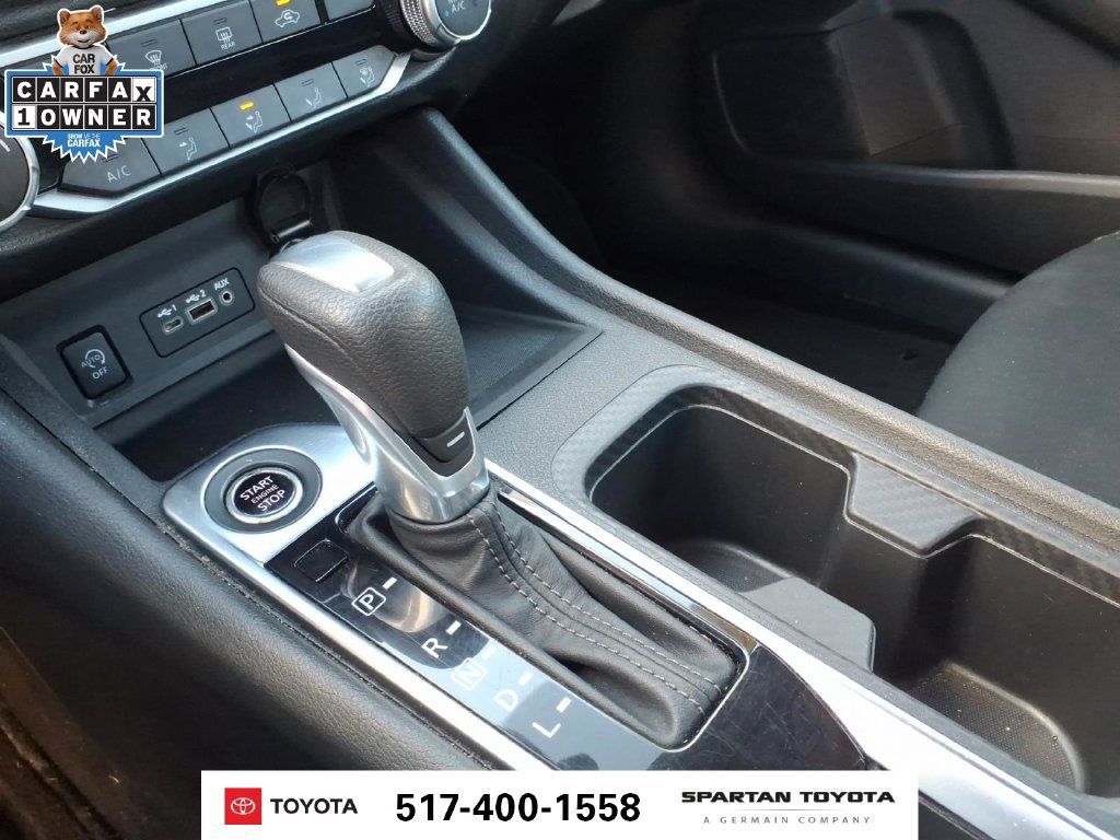 Used 2025 Nissan Sentra SV FWD image 23