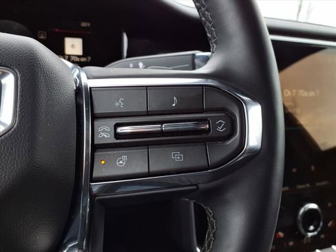 Certified 2025 GMC Acadia Elevation image 15