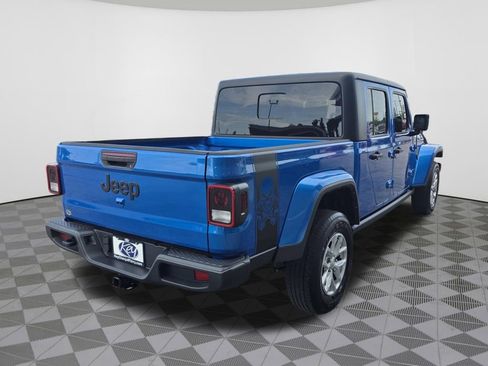 Used 2023 Jeep Gladiator Sport AWD/4WD image 8