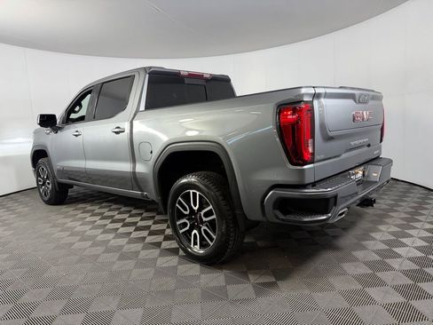 Used 2021 GMC Sierra 1500 AT4 w/ AT4 Preferred Package AWD/4WD image 9