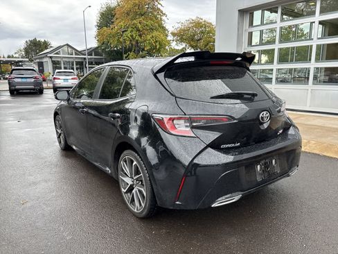 Used 2020 Toyota Corolla XSE FWD image 3