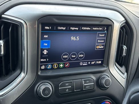 Used 2021 Chevrolet Silverado 1500 LT w/ Safety Package II image 26