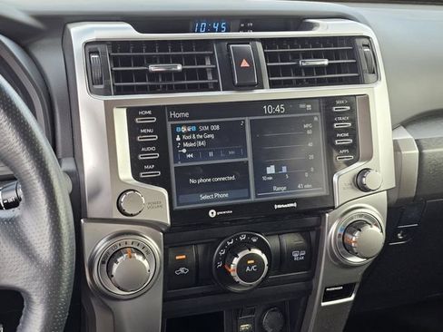 Used 2022 Toyota 4Runner SR5 image 9