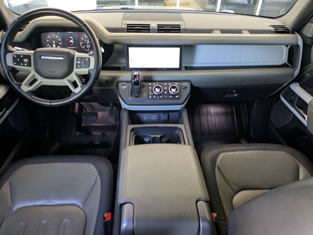 Used 2022 Land Rover Defender 110 X-Dynamic HSE AWD/4WD image 15