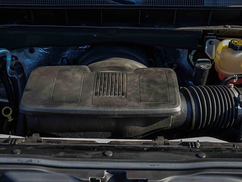 Used 2020 Chevrolet Silverado 1500 LT Trail Boss image 28