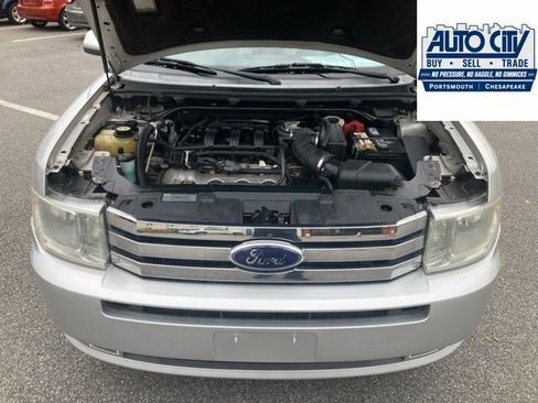 Used 2009 Ford Flex SEL FWD image 12