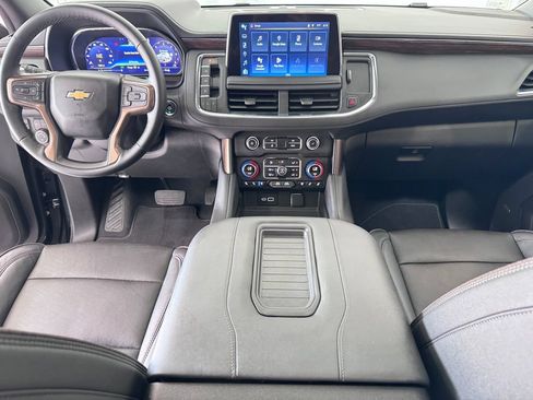 Certified 2024 Chevrolet Tahoe High Country AWD/4WD image 18