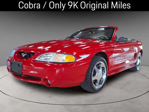 Used 1994 Ford Mustang GT RWD image 1