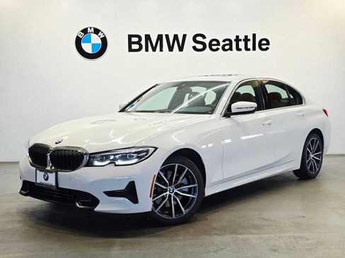 Used 2022 BMW 330i xDrive Sedan w/ Driving Assistance Package AWD/4WD image 1