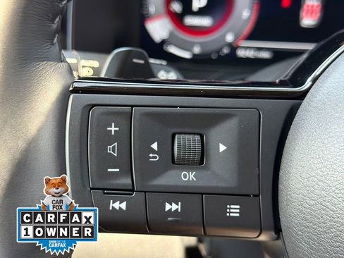 Used 2024 Nissan Pathfinder Platinum w/ Cargo Package image 22