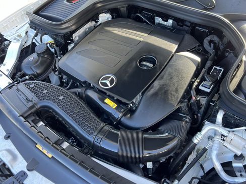 Certified 2023 Mercedes-Benz GLC 300 4MATIC Coupe image 27