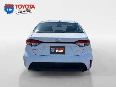 Certified 2024 Toyota Corolla LE image 4