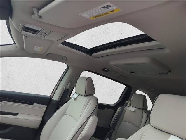 New 2026 Honda Odyssey Touring image 17