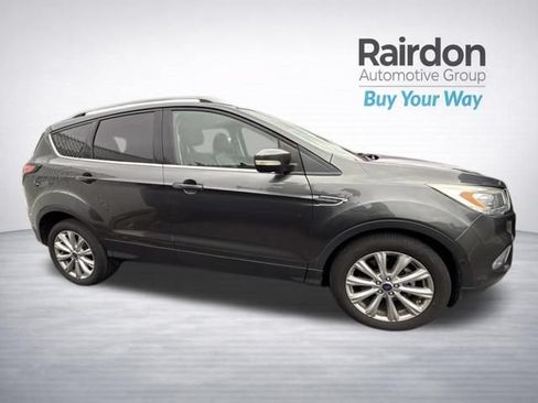 Used 2017 Ford Escape Titanium w/ Equipment Group 301A AWD/4WD image 15