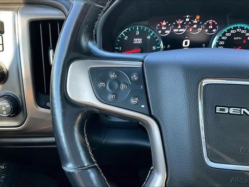 Used 2018 GMC Sierra 1500 Denali w/ Denali Ultimate Package AWD/4WD image 11