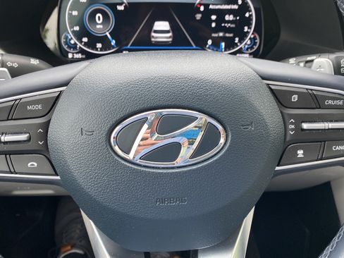 Used 2022 Hyundai Palisade Limited AWD/4WD image 16