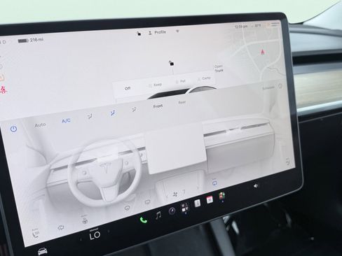 Used 2023 Tesla Model 3 Standard Range RWD image 60