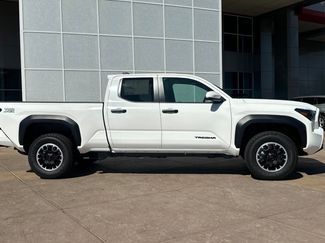 New 2026 Toyota Tacoma TRD Off-Road w/ TRD Off Road Upgrade Package AWD/4WD video 3