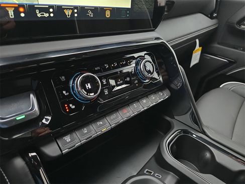 New 2026 GMC Sierra 2500 AT4X image 22