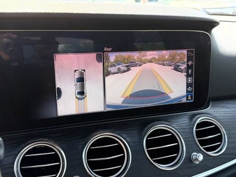 Used 2020 Mercedes-Benz E 350 Sedan image 28