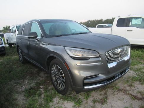 Used 2024 Lincoln Aviator Reserve w/ Elements Package Plus RWD image 1