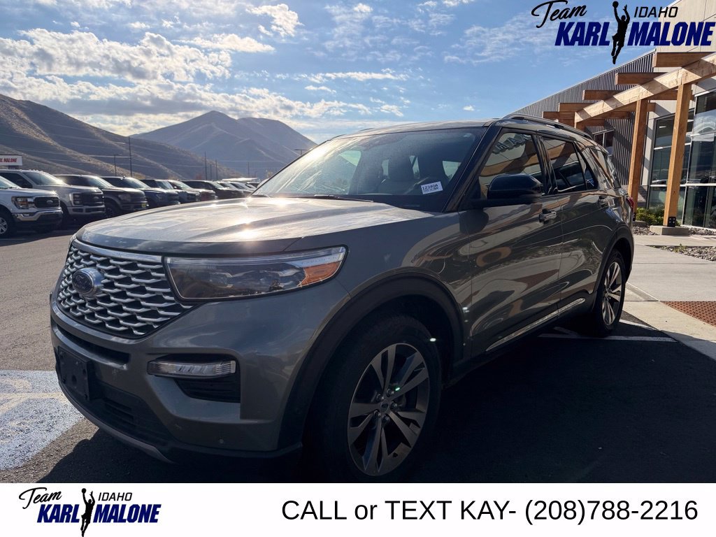 Used 2020 Ford Explorer Platinum w/ Premium Technology Package AWD/4WD image 3