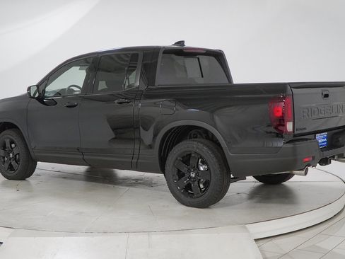 New 2026 Honda Ridgeline Black Edition image 6