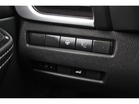 Used 2023 Nissan Rogue Platinum w/ Platinum Premium Package FWD image 23