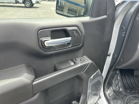 New 2026 Chevrolet Silverado 1500 W/T AWD/4WD image 7