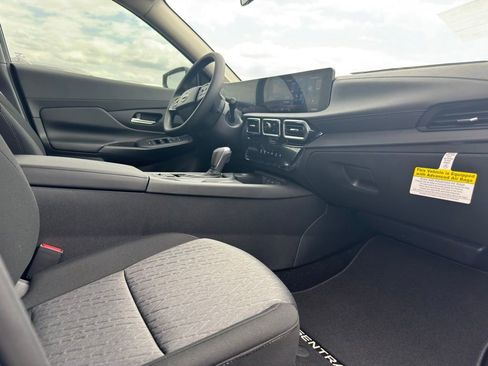 New 2026 Nissan Sentra SV w/ SV Convenience Package FWD image 18