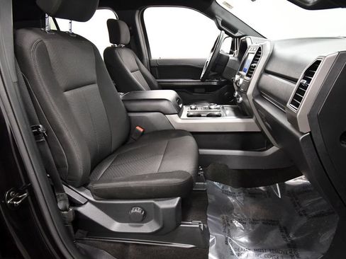 Used 2020 Ford Expedition XLT AWD/4WD image 18