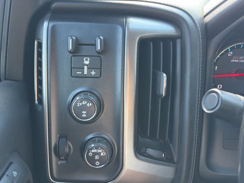 Used 2018 Chevrolet Silverado 2500 LTZ w/ Duramax Plus Package AWD/4WD image 13