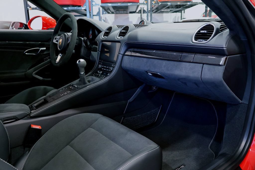 Used 2023 Porsche 718 Cayman GTS w/ GTS Interior Package RWD image 33
