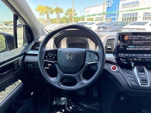 Used 2018 Honda Odyssey EX-L image 20