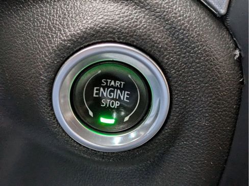 Used 2021 GMC Sierra 1500 Elevation image 19