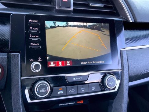 Used 2019 Honda Civic Sport image 28