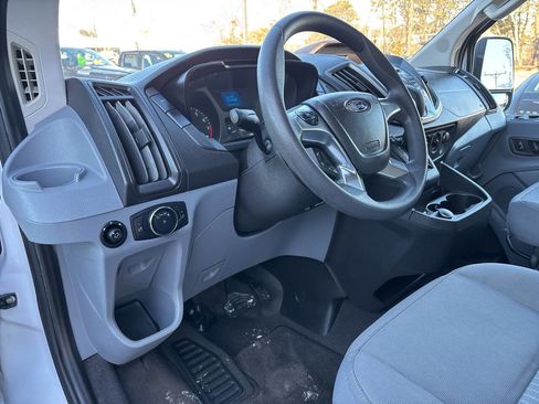 Used 2017 Ford Transit 350 XLT image 13