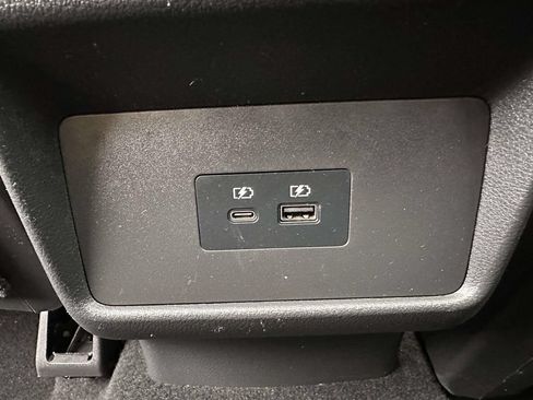 Used 2021 Nissan Rogue SV w/ Premium Package AWD/4WD image 14