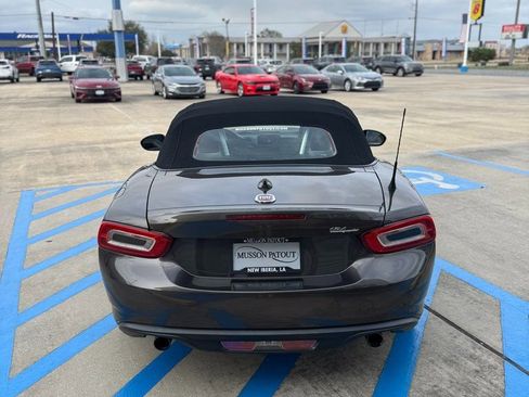 Used 2019 FIAT 124 Spider Lusso image 6